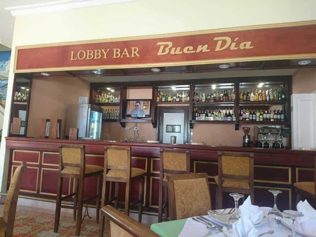 lobby bar buen dia