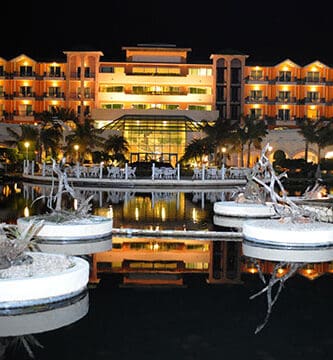Vista Nocturna del Hotel Meliá Las Antillas